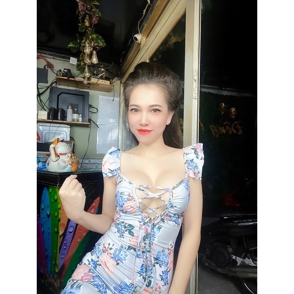 Đầm dây ôm dáng cổ chữ V in hoa gợi cảm cho nữ 😍3.14