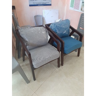 Sofa gỗ đơn có nệm