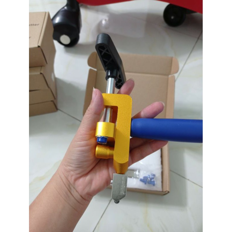 Dụng cụ đa năng cắt kính, gạch