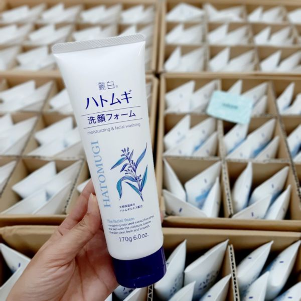 Sữa rửa mặt ý dĩ Hatomugi Naturie Skin 130g Nhật Bản - Trắng Da Giảm Mụn Chính Hãng Mới