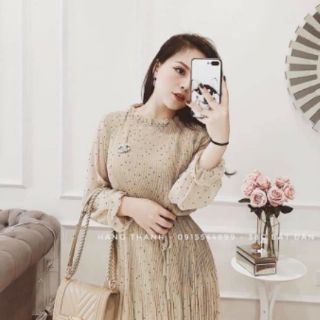 váy chấm bi dáng suông ( bán màu đen )