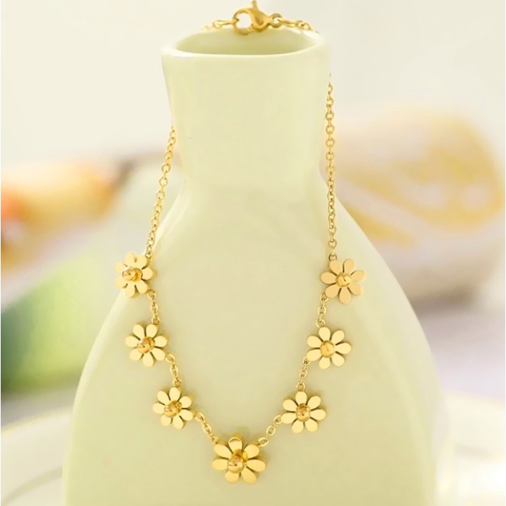 Lắc tay titan hoa cúc màu vàng tươi siêu đẹp, bền màu hợp thời trang, dễ phối đồ