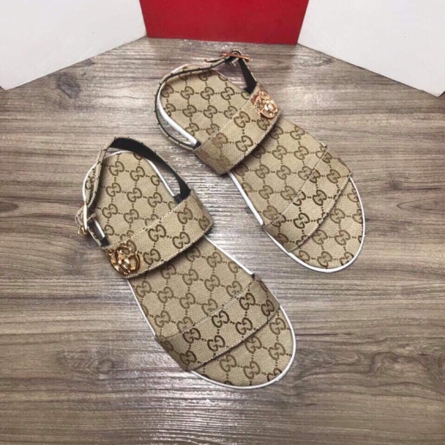 Dép quai hậu GG vàng nam