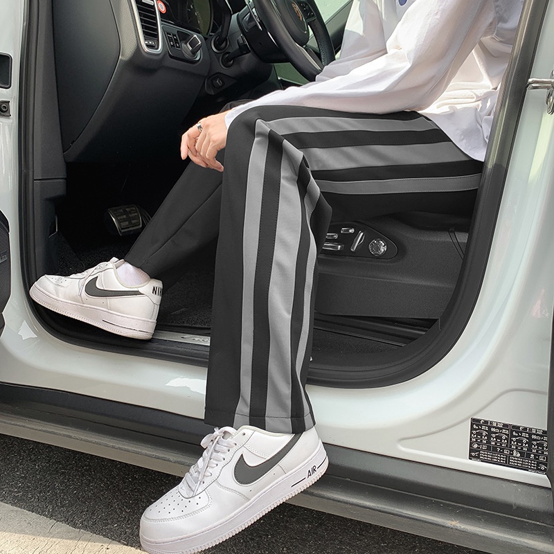 quần jogger nam ống rộng phối ba sọc thể thao