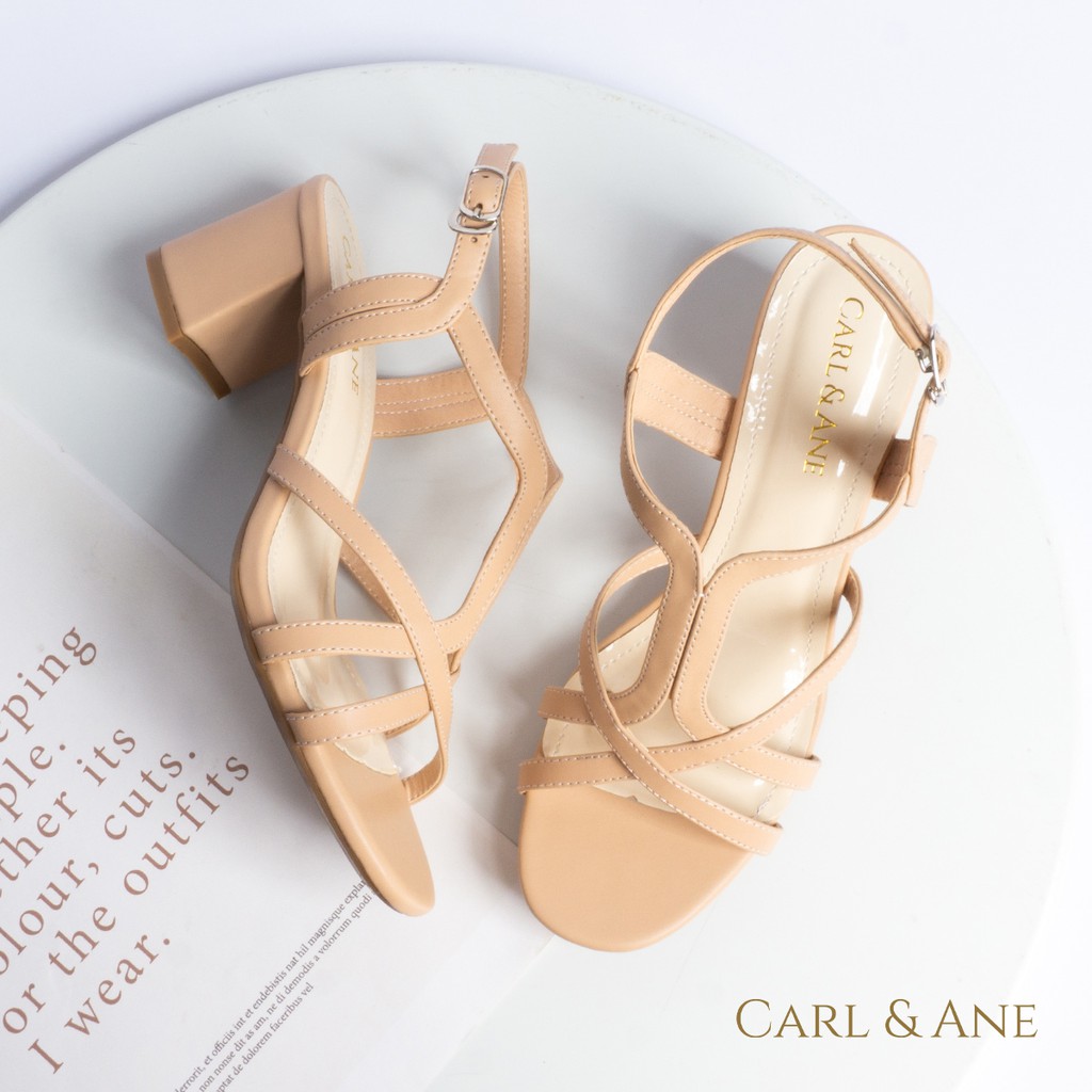 Carl &amp; Ane - Giày sandal phối dây nữ mũi vuông gót cao 5cm màu nude _ CS002