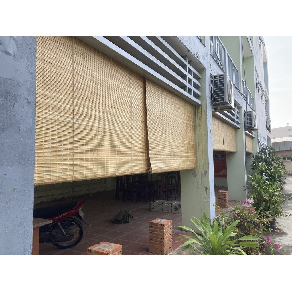 Mành tre che nắng mưa ban công ngoài trời giá tốt