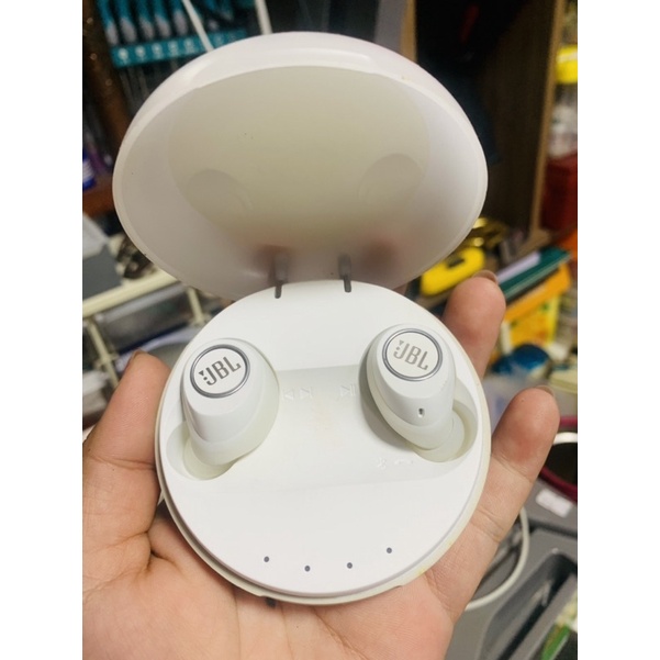 Tai nghe + Dock Sạc True Wireless JBL Free X hàng chính hãng
