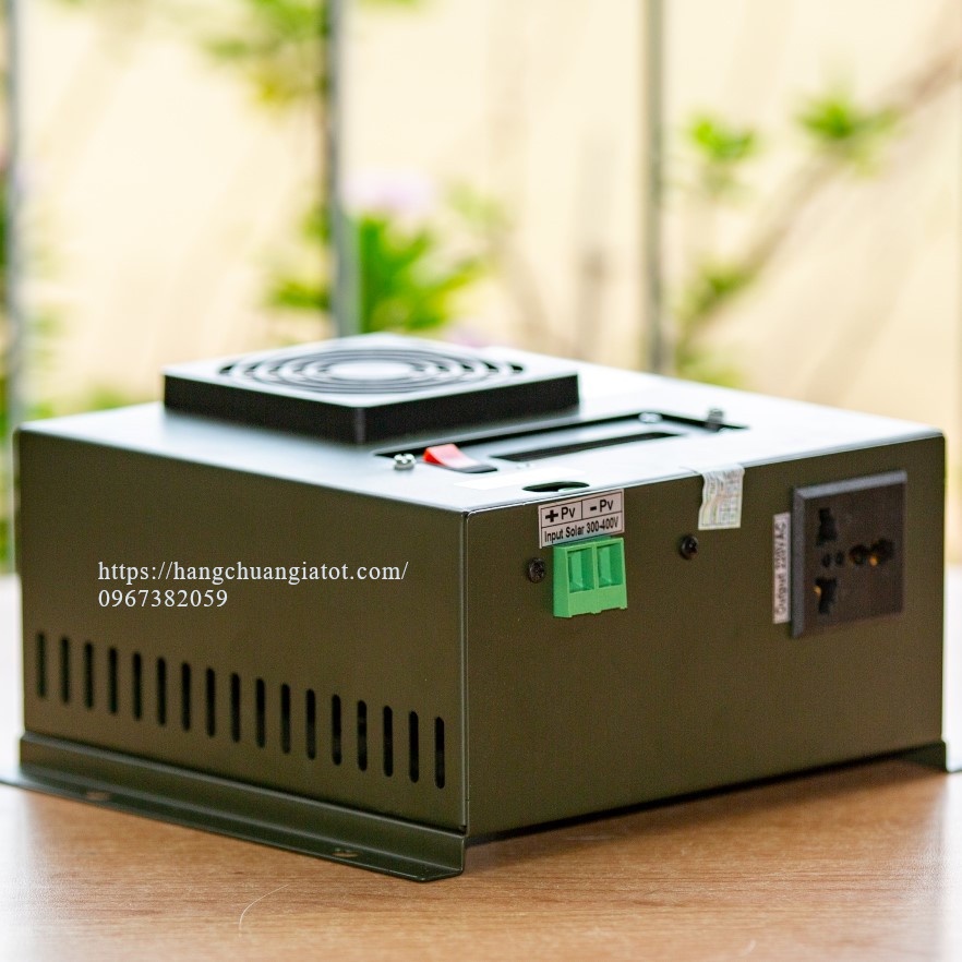 Máy chuyển điện pin năng lượng mặt trời Inverter Solar 400VDC/2KVA/1600W lên điện 220V hàng Nhật Bản