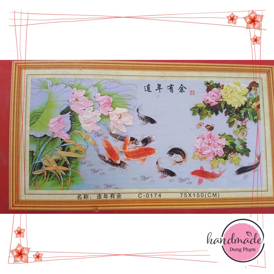 Tranh vải treo tường thêu ruy băng / Mẫu Chim công - Cá chép