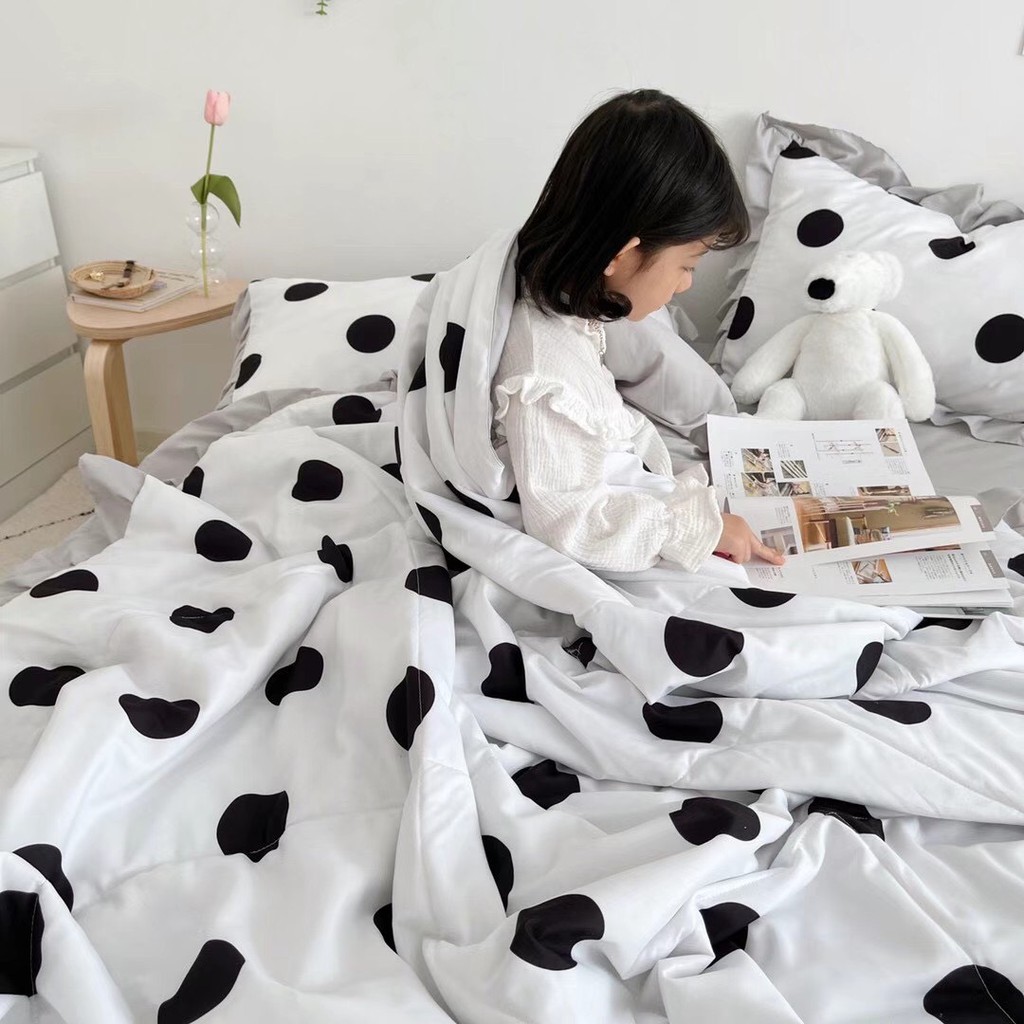 Bộ chăn ga gối Cotton đũi phối bèo M2T bedding chăn ga Hàn Quốc họa tiết chấm bi đen - chăn lót bông