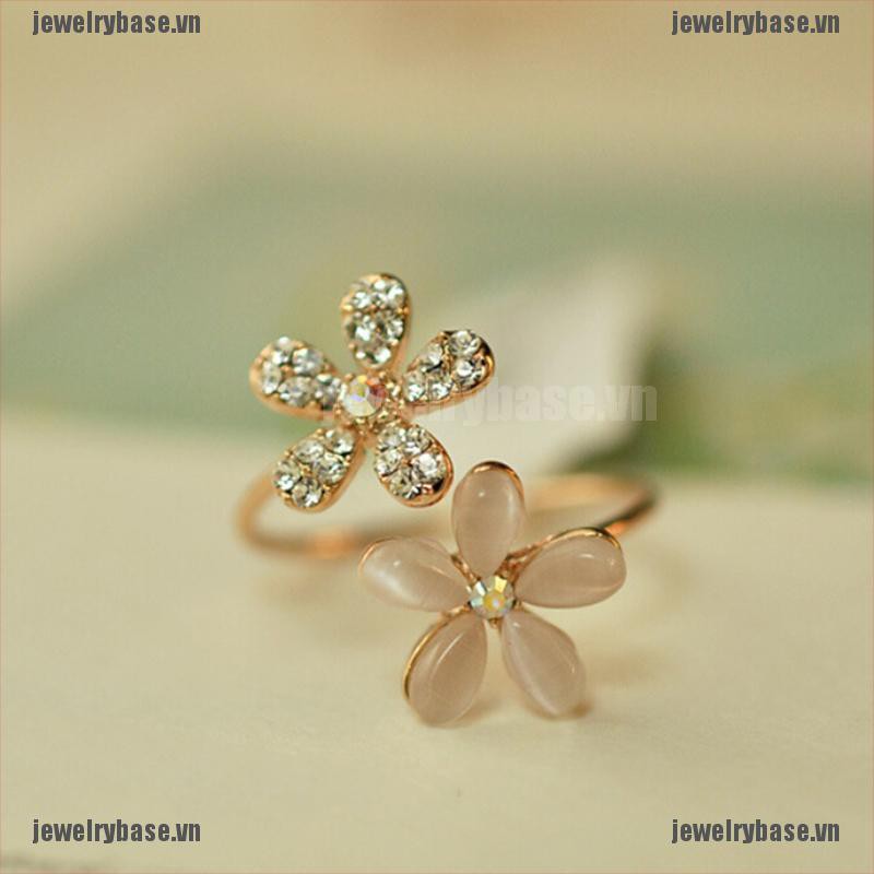 [Base] Women New Fashion Jewelry Ring Gold Filled Daisy Crystal Rhinestone Rings Gift [VN]