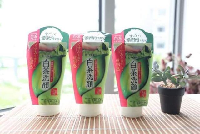 Sữa rửa mặt trà xanh Matcha Nhật Bản