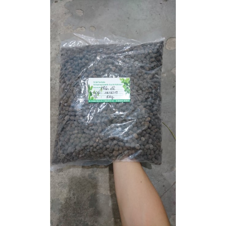 1kg-Phân DÊ hữu cơ qua xử lý ủ trichoderma- dùng cho cây rau, hoa kiểng, lan, giúp cải tạo đất, tăng độ màu mỡ cho đất.