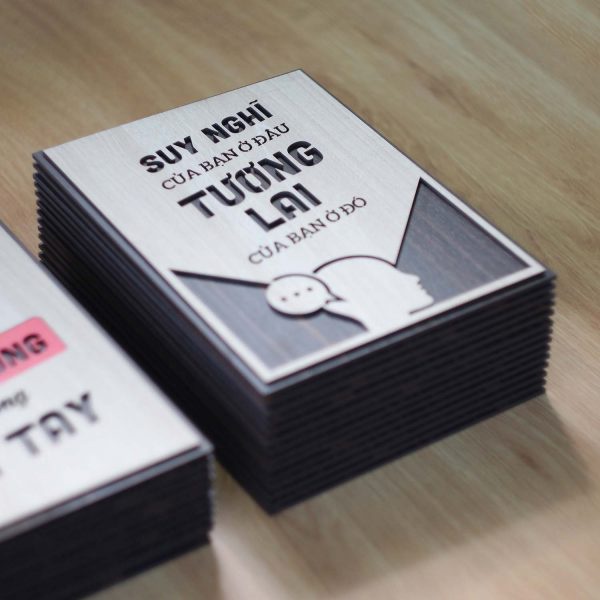 Tranh Decor-Slogan tạo động lực &quot;Suy nghĩ của bạn ở đâu tương lai của bạn ở đó&quot;