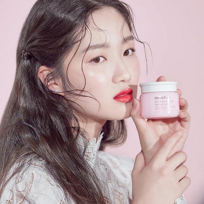 Kem dưỡng Innisfree Cherry Blossom Tone Up Cream