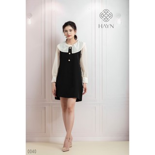 Đầm đen phối tay voan nude