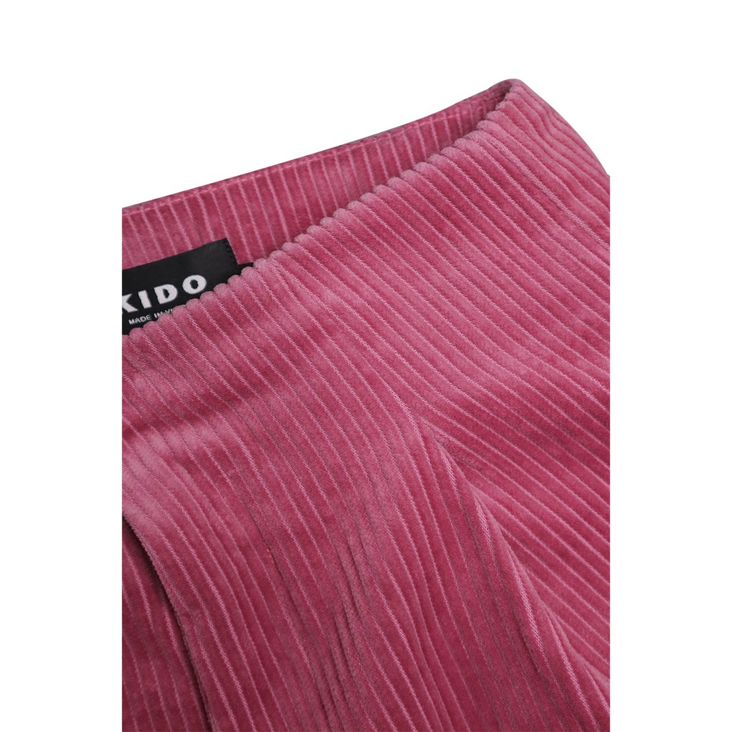 Quần shorts nhung lưng liền ống rộng MAGENTA SHORTS | BigBuy360 - bigbuy360.vn