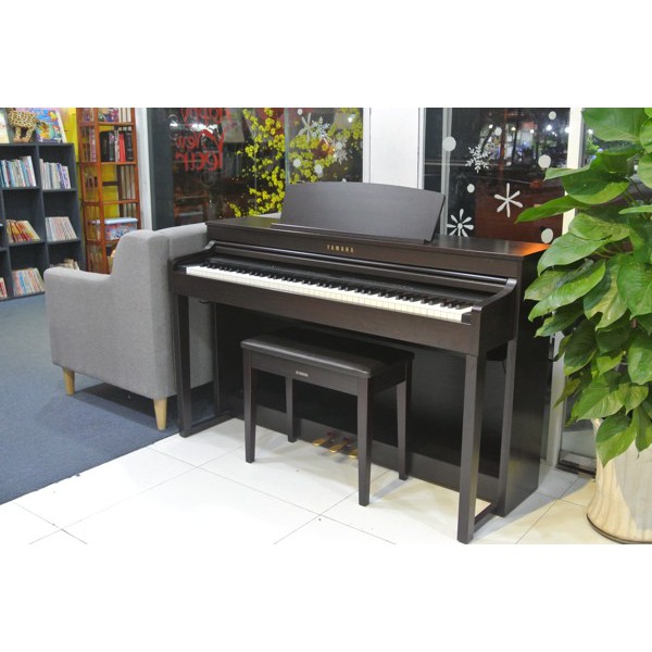 Piano điện Yamaha CLP 470