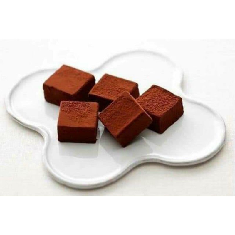 "Date 8/2023" KẸO SOCOLA TƯƠI MELTY KISS MEIJI NHẬT BẢN 150G