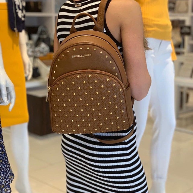 Balo michael kors chính hãng sale