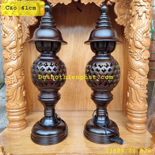 Cặp đèn thờ gỗ xà cừ cao 41cm loại 1 mẫu mới rất đẹp