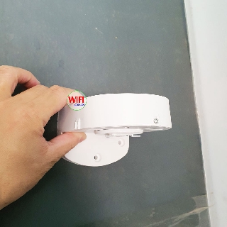 Chân đế gắn tường dành cho Camera Dome