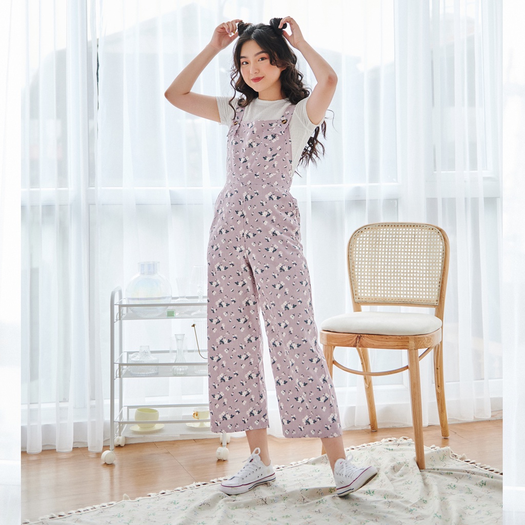 BLEUBIRD Quần yếm nhung hoa FLORAL DUNGAREE | BigBuy360 - bigbuy360.vn