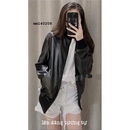 Áo khoác bomber da Bershka size Xs-S
