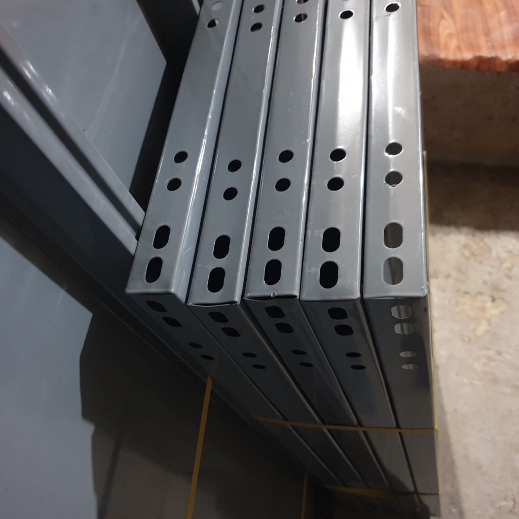 Mâm Tôn 30x150 - Lắp Kệ Cực Đẹp và Chắc Chắn
