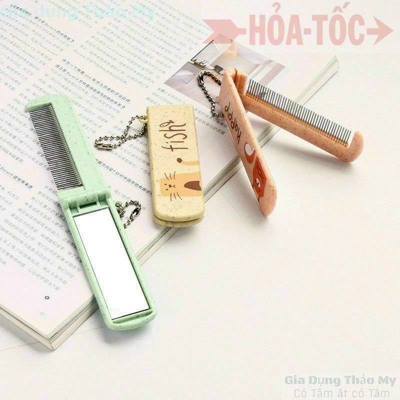 🌈Lược Mini kèm gương tiện lợi