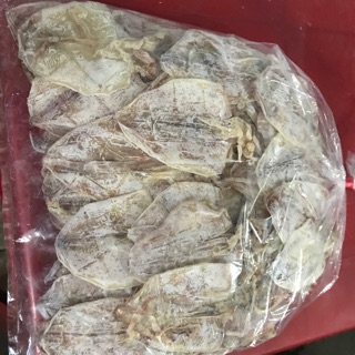 1kg mực khô size từ 150 đến 160 con