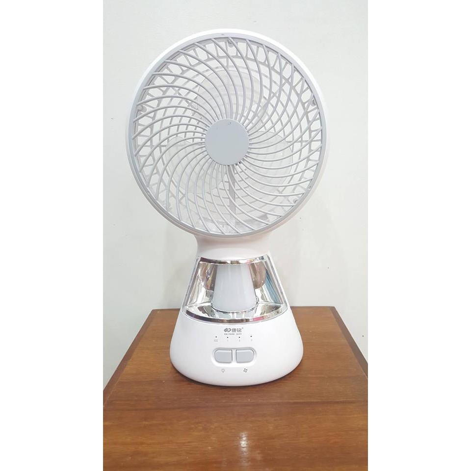 QUẠT TÍCH ĐIỆN CÓ ĐÈN CAO CẤP KM F0296 (Giá Tốt)