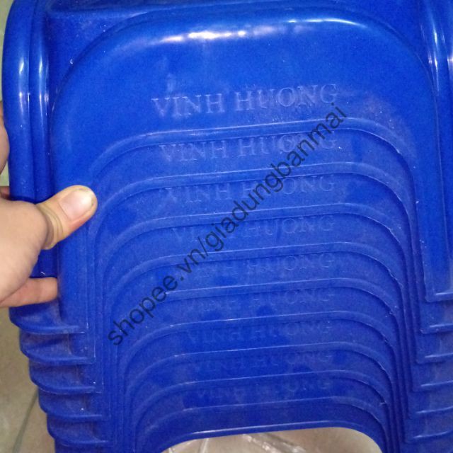 Ghế nhựa hàng Việt Nam chịu được trọng tải lớn, chắc chắn giá rẻ. | BigBuy360 - bigbuy360.vn