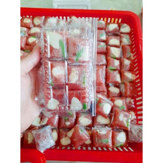 NEM CHUA ĐẶC BIỆT ỚT XIÊM XANH . 1 HỘP 10 CHIẾC