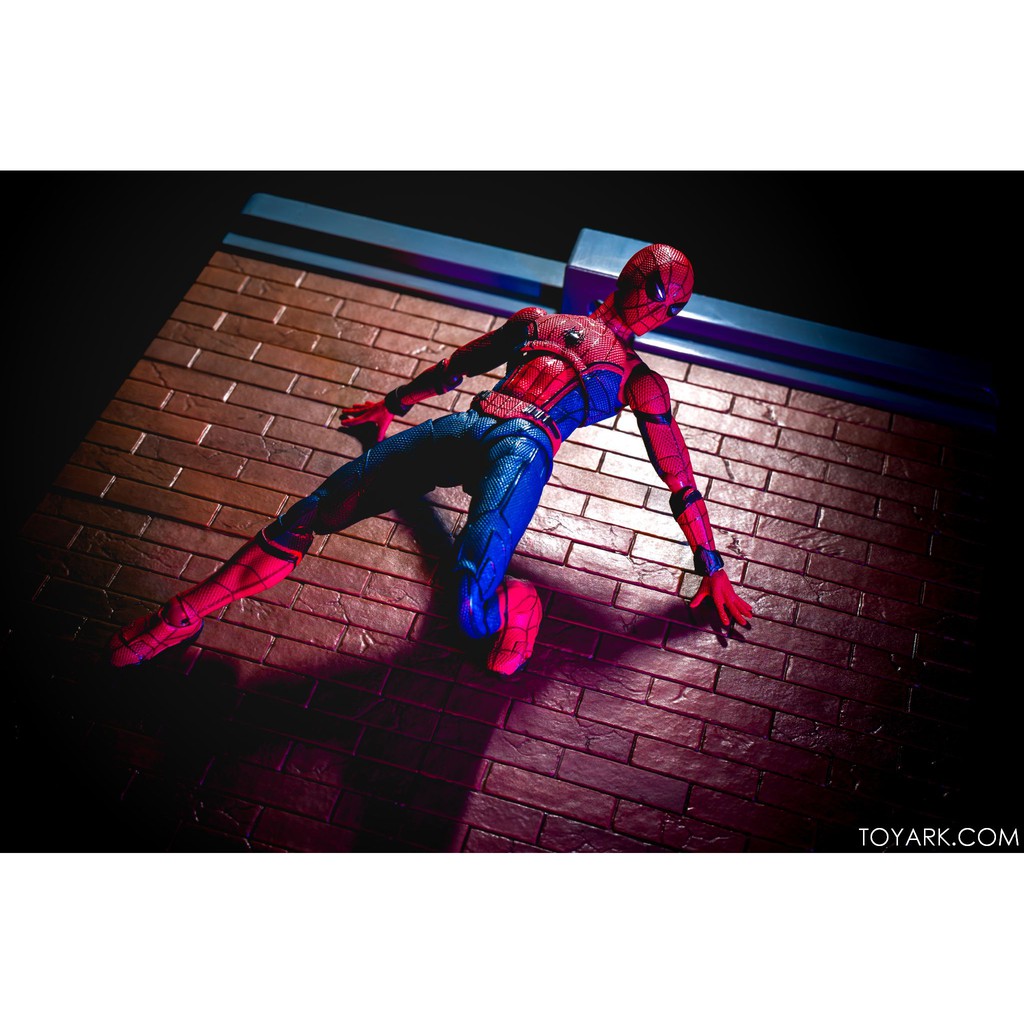 Mô hình Marvel SpiderMan SHF Spider Man Home Coming (F)