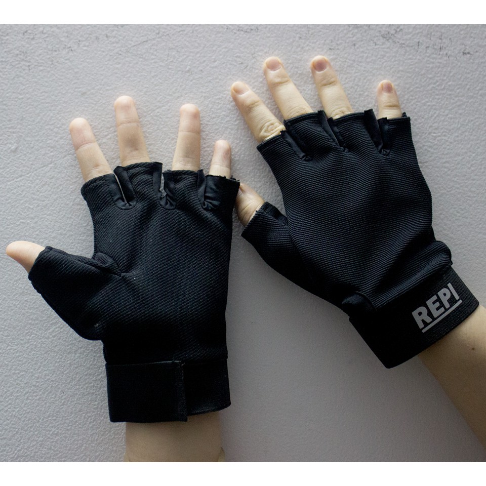Nón bảo hiểm AGU tem rùa tặng găng tay cao cấp REPI( bảo hành 12 tháng)