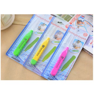 Dụng cụ lấy ráy tai có đèn soi C20