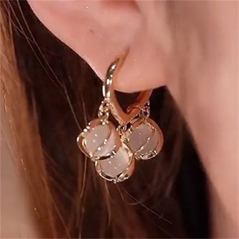 Khuyên Tai Đính Đá Opal Phong Cách Mới 2022