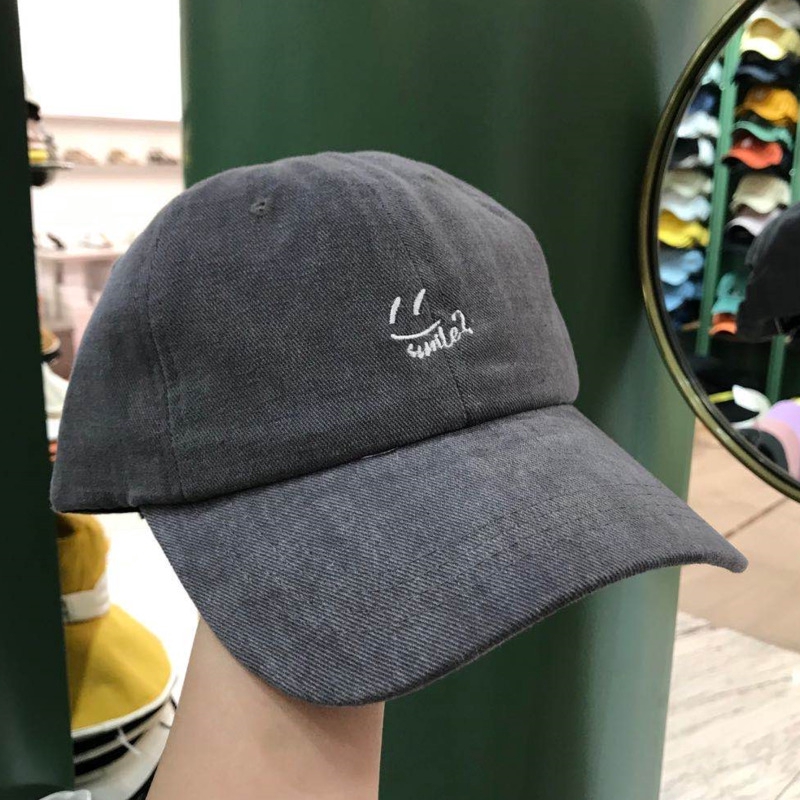 Mũ Lưỡi Trai Hình Mặt Cười