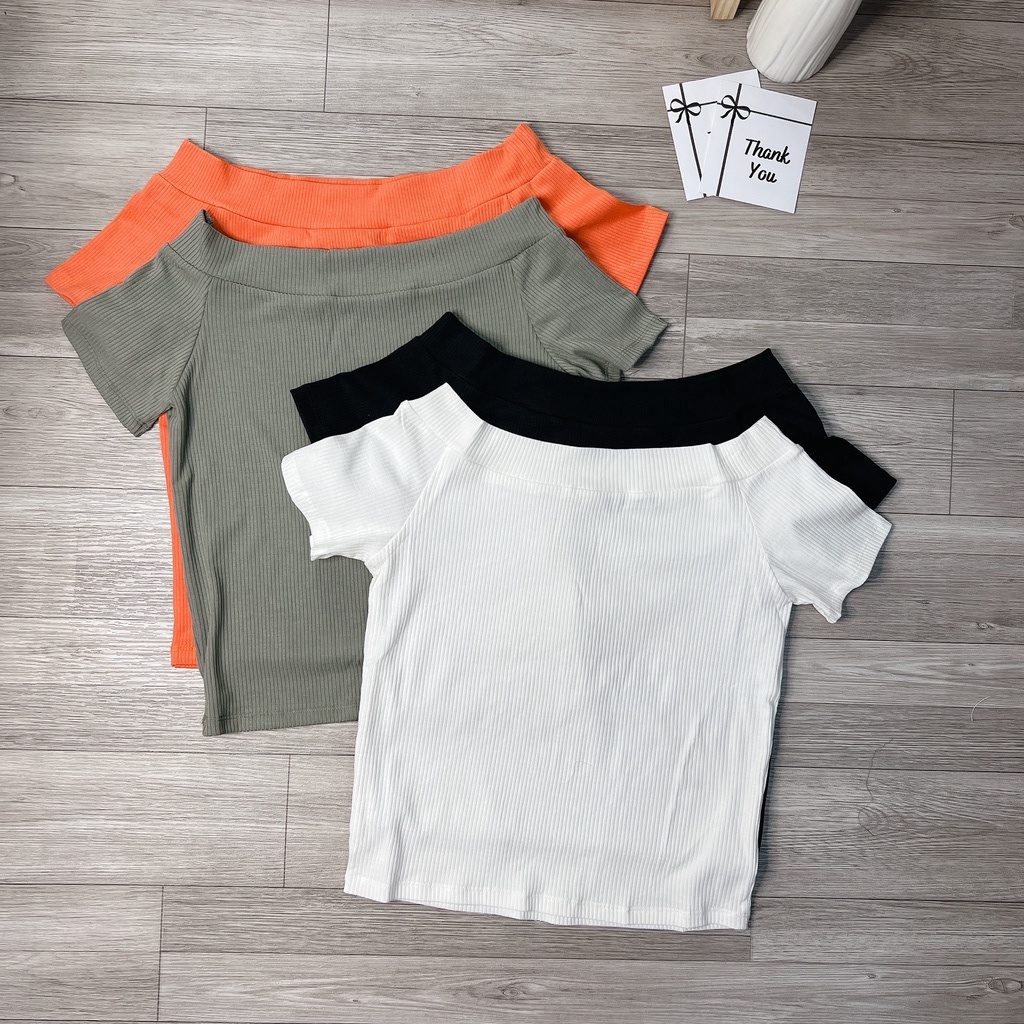 Áo Thun Bẹt Vai Thiết Kế Mặc Cổ Thuyền Hoặc Mặc Bẹt Vai Chất Vải Thun Gân Ôm Dáng Nhiều Màu