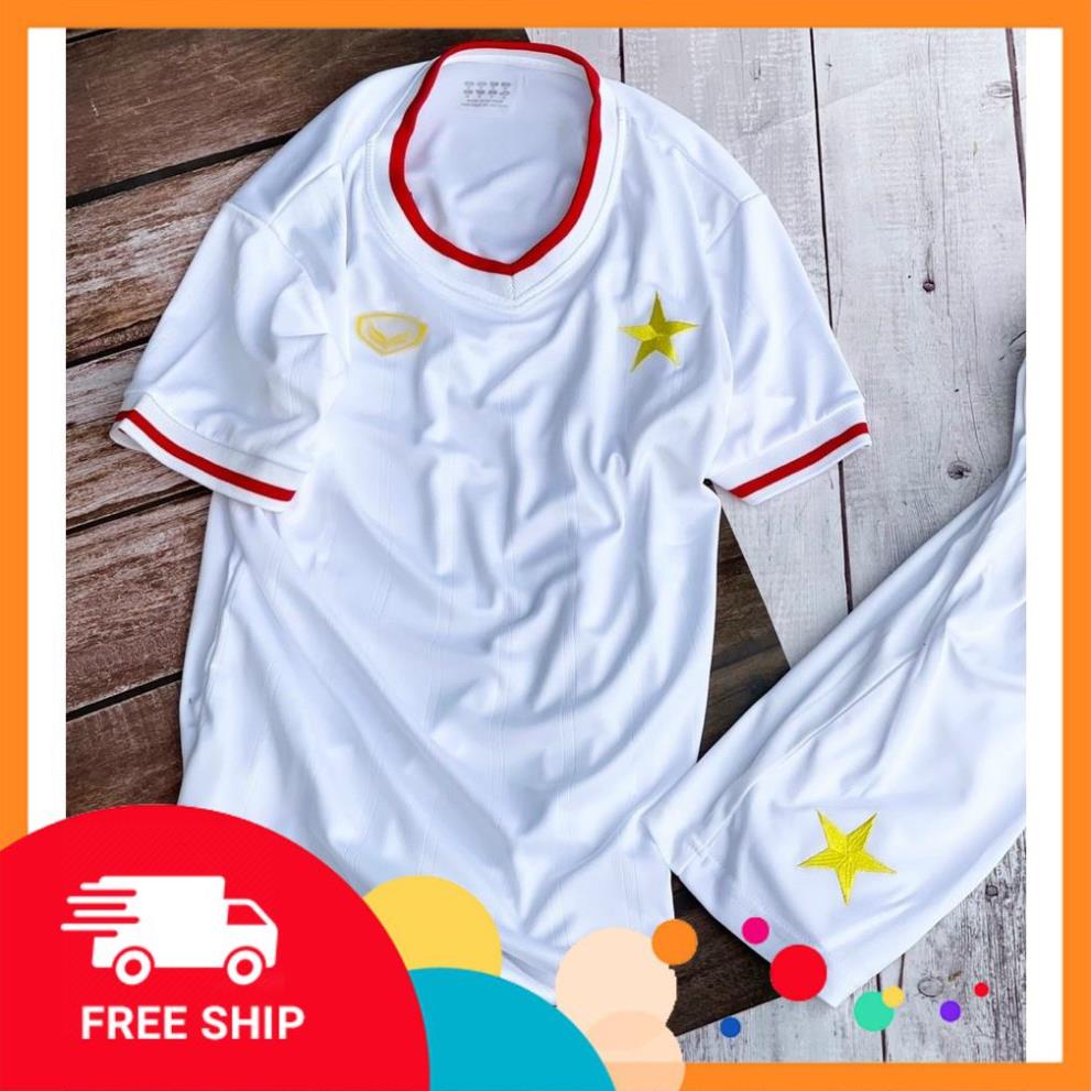 Bộ Quần Áo bóng đá ĐT VIỆT NAM  23/24 - Hàng Thun Thái - Logo Thêu