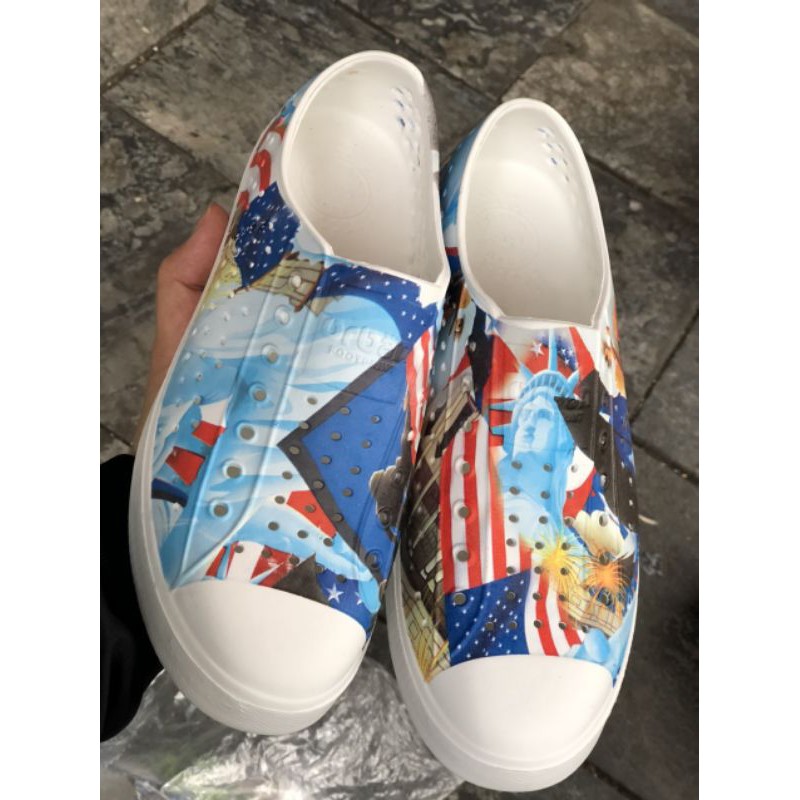 Giày nhựa đục lỗ đi mưa đi biển đi chơi... siêu êm siêu bền