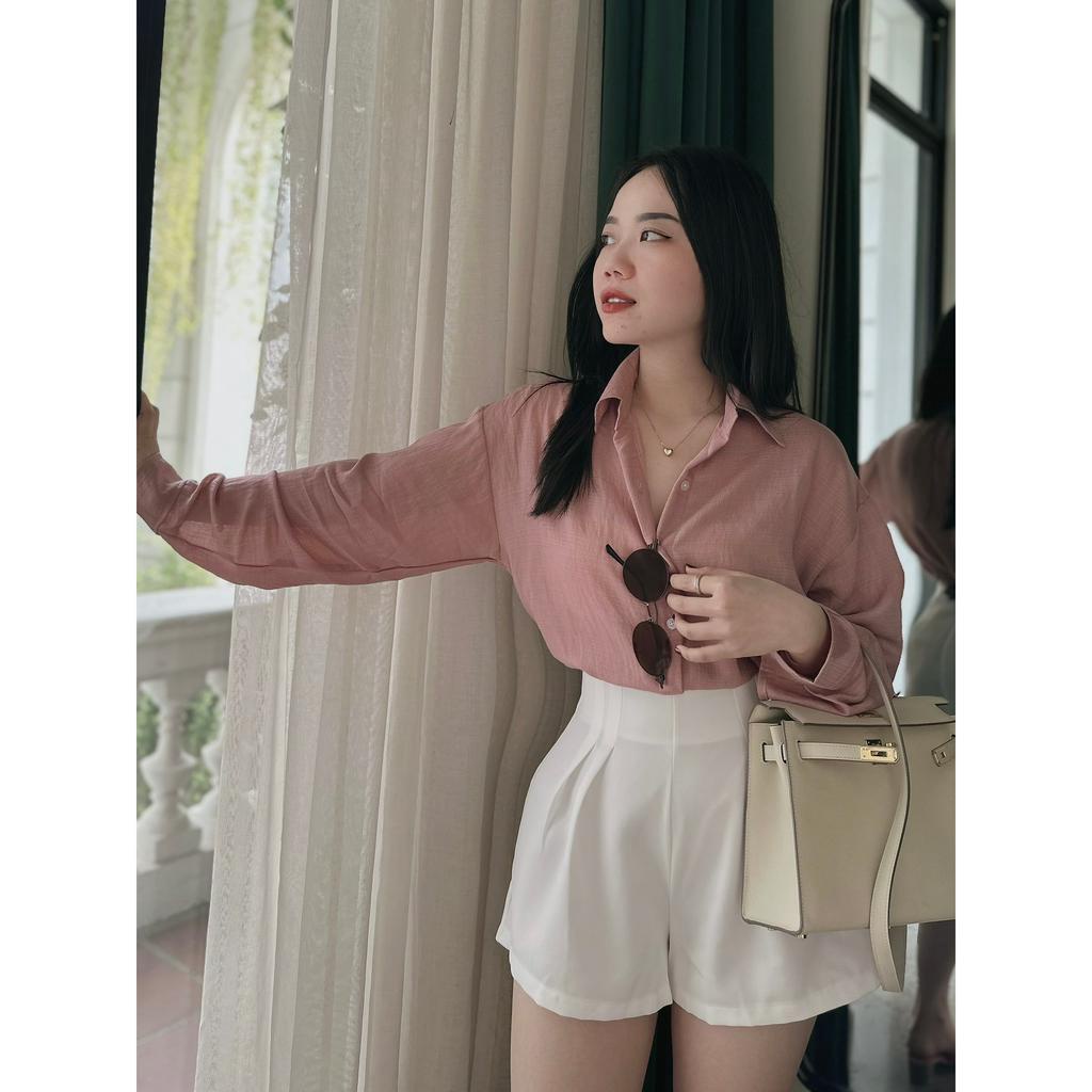 SET ÁO SƠ MI HỒNG TAY DÀI + QUẦN TRẮNG SHORT (TH)