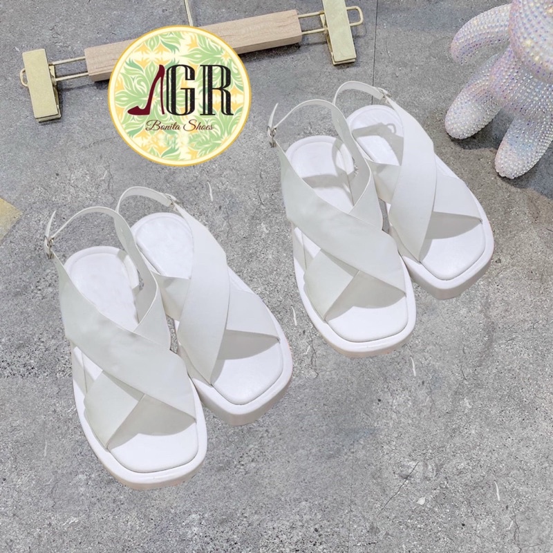 Sandal quai X khoá gài da mềm cao 3 cm