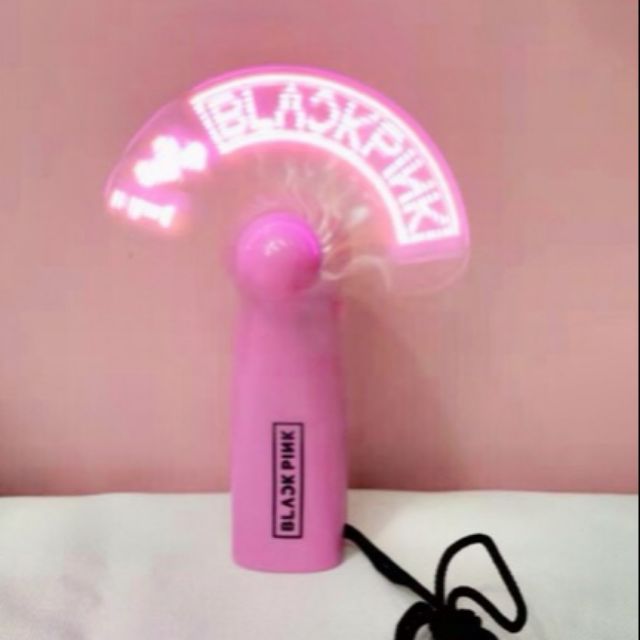 Quạt đèn led blackpink