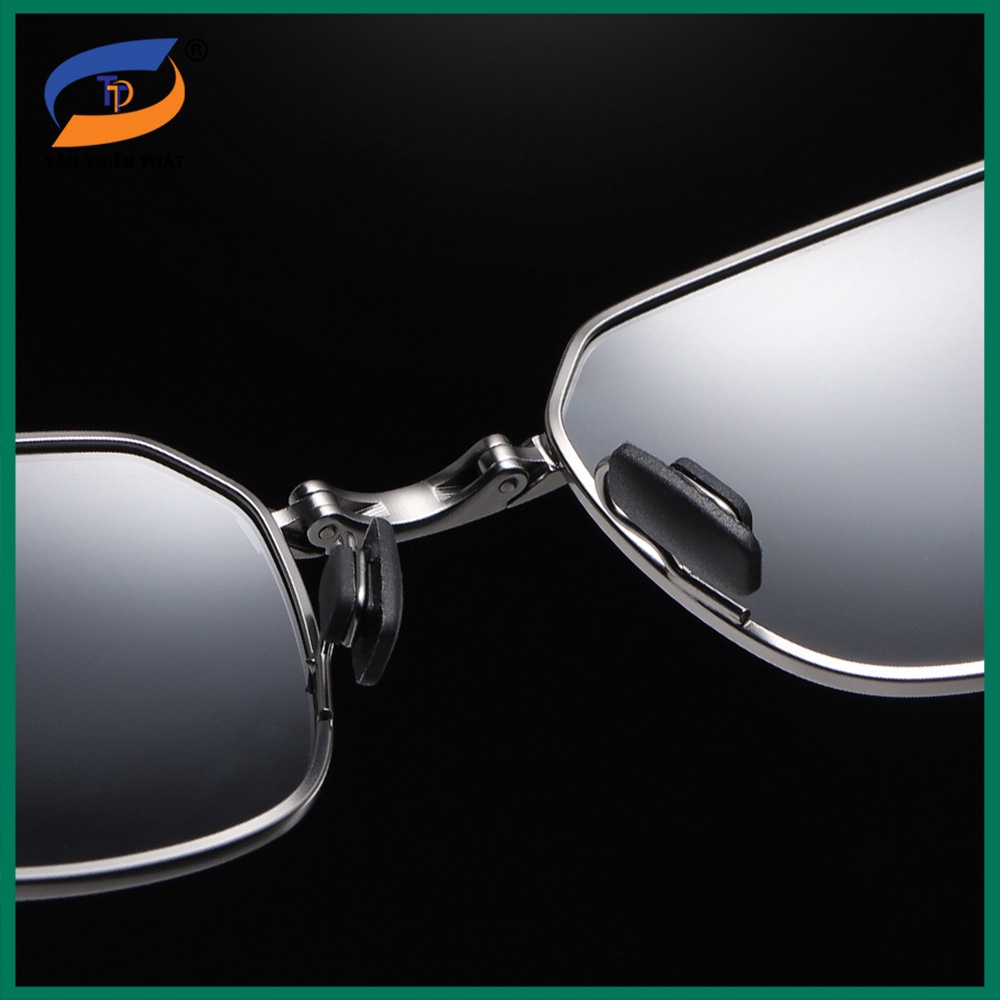 Mắt kính nam nữ đổi màu râm mát dùng ngày đêm, gấp gọn 615DM. Gọng kim loại không gỉ, tròng phân cực chống tia UV | BigBuy360 - bigbuy360.vn