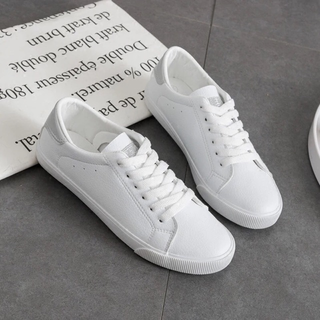 GIÀY THỂ THAO NỮ TRẮNG CỰC ÊM SIÊU HOT [FORM CHUẨN] | BigBuy360 - bigbuy360.vn