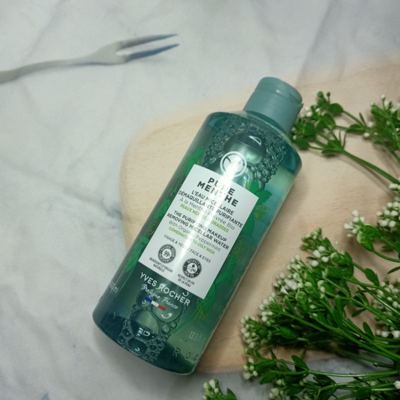 Mẫu mới Nước Tẩy Trang cho da dầu sebo vegetal Yves Rocher 390ml