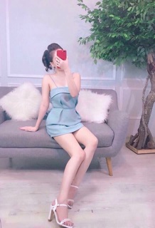Jumpsuit ngắn 2 dây