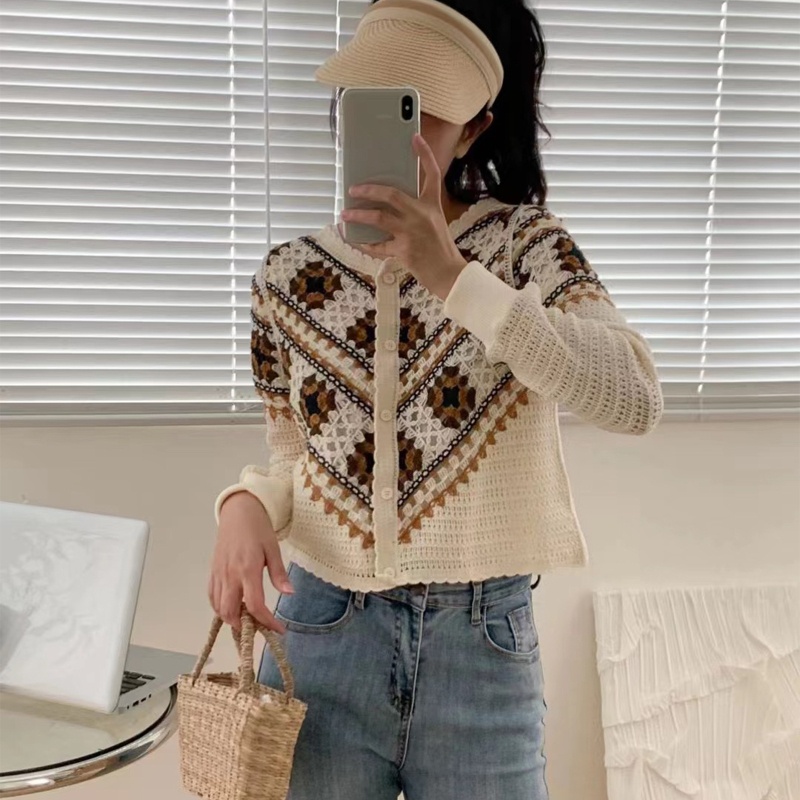 Áo Khoác Cardigan Dệt Kim Tay Dài Dáng Rộng Cài Khuy Họa Tiết Hình Học Dễ Thương